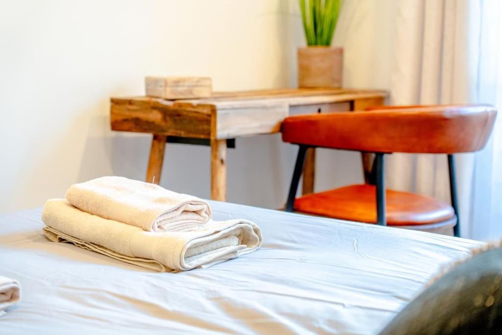 Superbe Appartement Neuf, Climatise Centre Village Le Plan-de-la-Tour Екстериор снимка