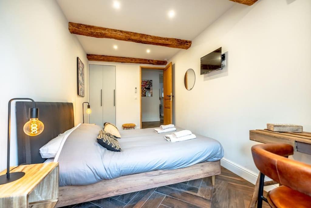 Superbe Appartement Neuf, Climatise Centre Village Le Plan-de-la-Tour Екстериор снимка